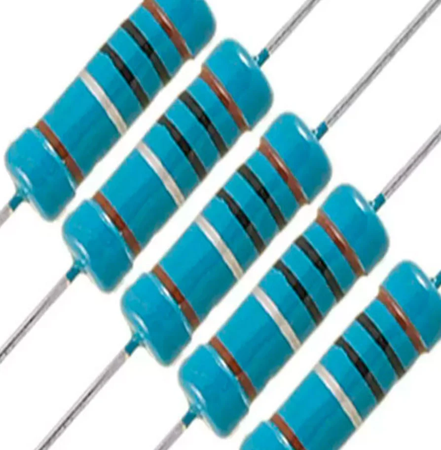 Resistor de Filme Metálico: Oferecem maior precisão e estabilidade, ideais para aplicações que exigem alta precisão.